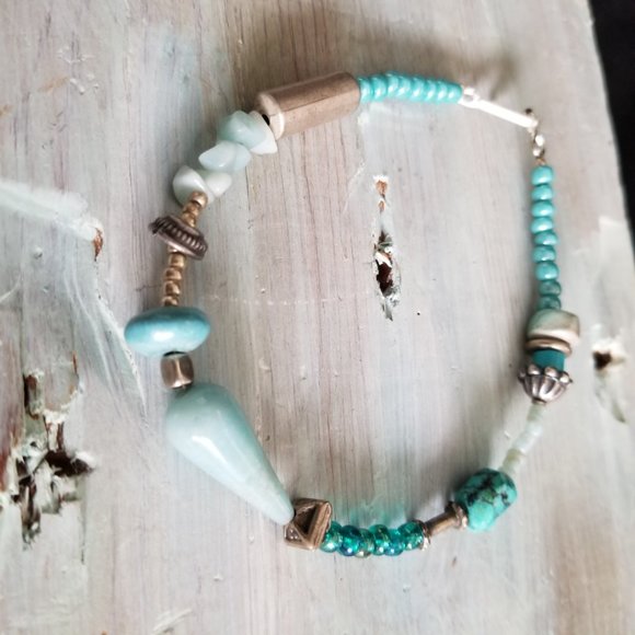 Handmade Turquoise Beaded Anklet Bracelet 8" - Picture 9 of 9